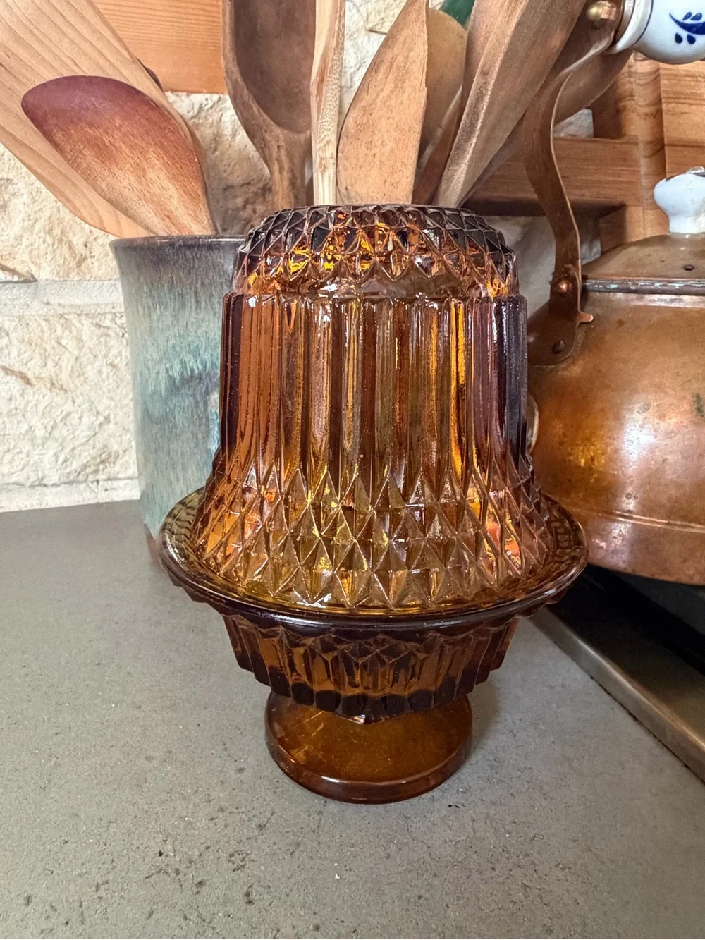 Vintage Amber Glass Fairy Lamp - Picture 1 of 3